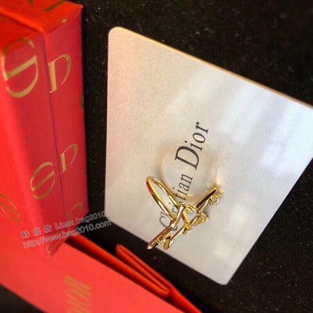 Dior飾品 迪奧經典熱銷款戒指 純手工打磨女戒指  zgd1092